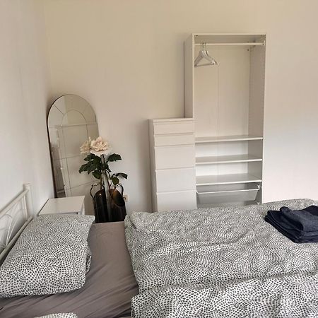 Schoene Ferienwohnung Mit Waldblick In Dillenburg Eksteriør bilde