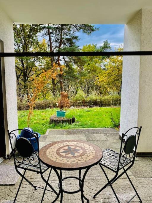 Schoene Ferienwohnung Mit Waldblick In Dillenburg Eksteriør bilde
